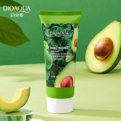 Limpiador facial de aguacate y menta con niacinamida