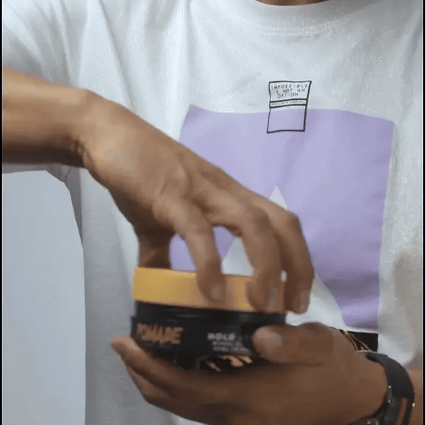 Pomade Keratin Pomada de Fijación Alta Efecto Brillante 150g